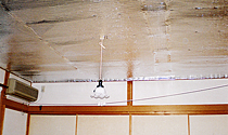 和室の天井に8mmタイプのアルミシートを施工。