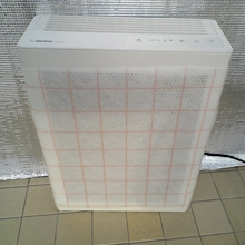 �X�e�����X���̃t�B���^�[�P�[�X